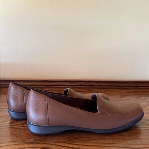 Trotters Leather women’s Shoes Jenn Med Brown T9521-218